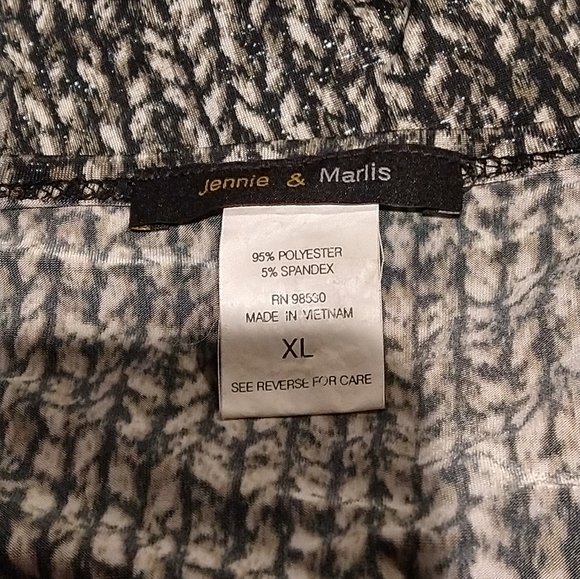 Jennie Marlis Drape Neck Style - Picture 7 of 7